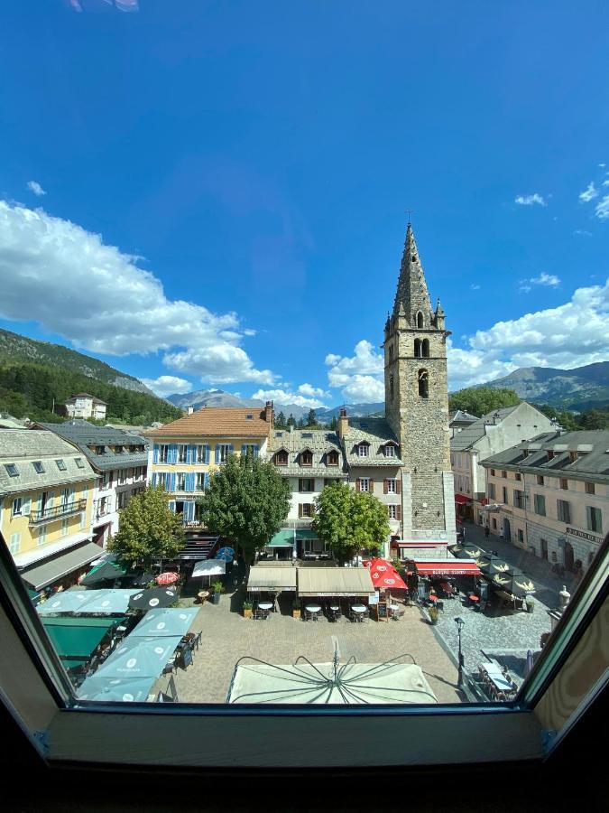 La Cabane Des Sommets Apartment Barcelonnette Exterior foto